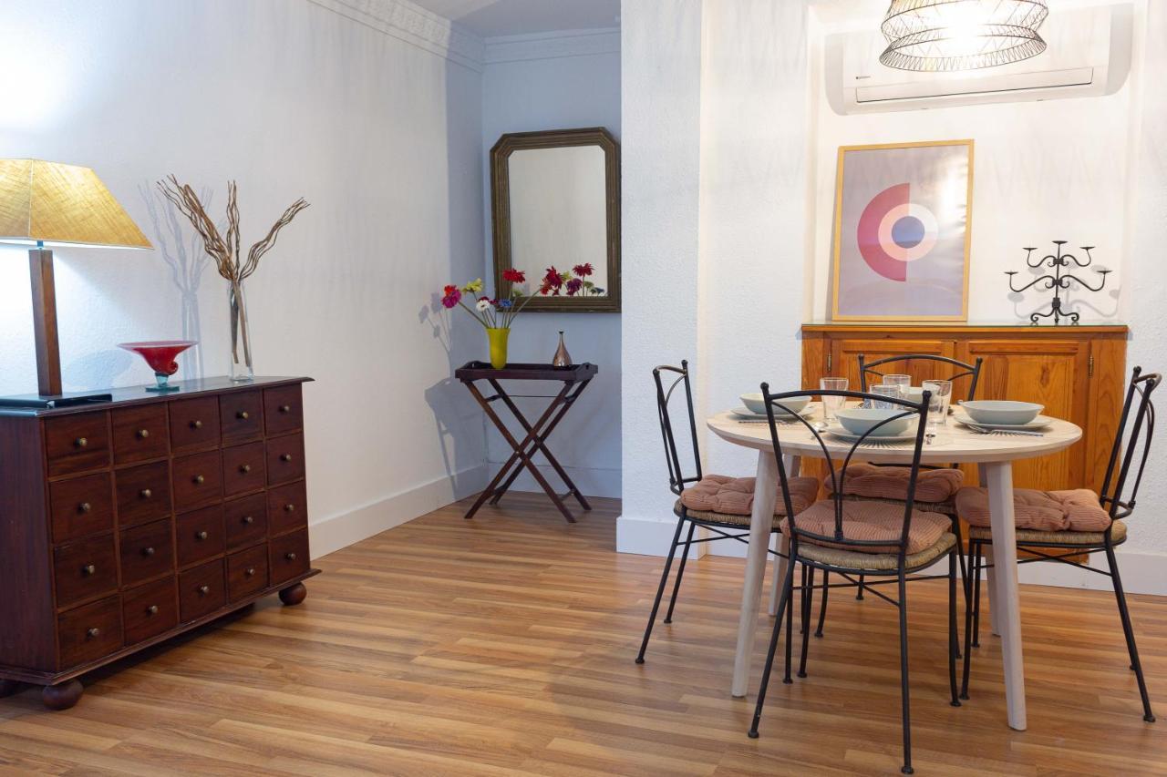 Muralla Ziri Ii Apartment