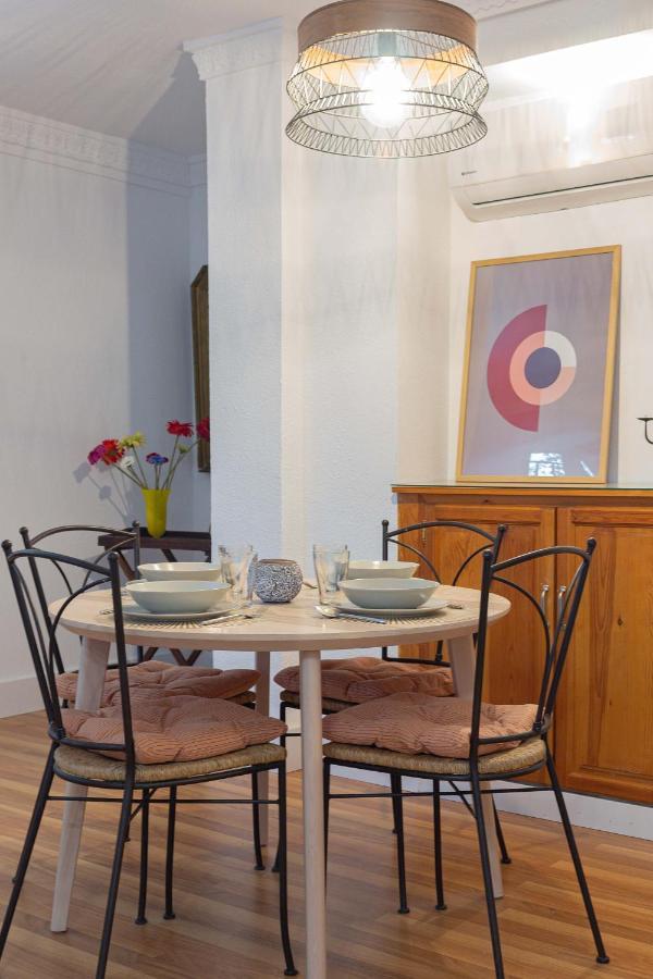 Muralla Ziri Ii Apartment